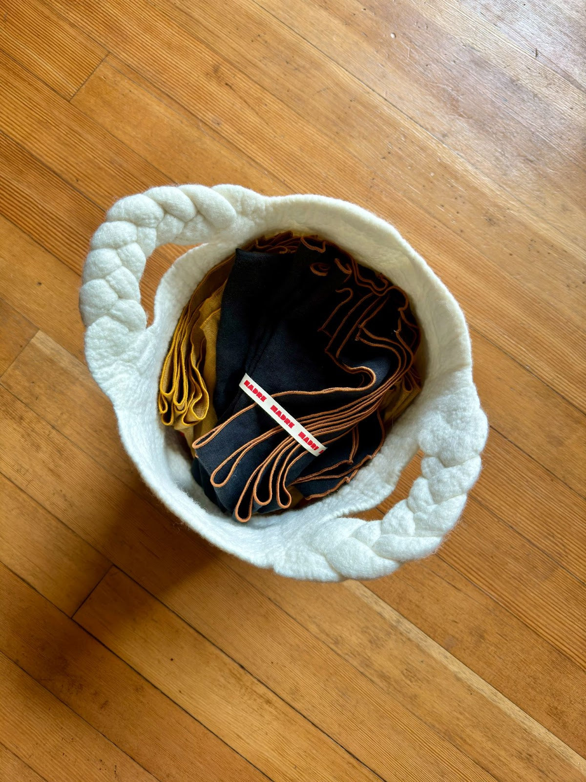 11/9 WORKSHOP: Felted Vessel with Kristina Foley